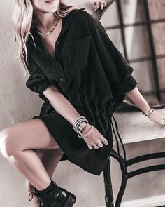 Shirt Mini Dress, Shirt Collar Styles, Classic Shirt Dress, Breezy Dress, Cotton Shirt Dress, Looks Black, Mini Shirt Dress, Mid Length Dresses