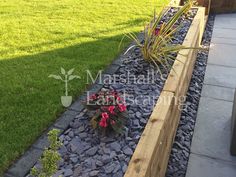 Lindsey, Huddersfield (Landscaping Project 13) Grey Slate Garden Chippings, Slate Chippings Garden Ideas, Slate Garden Ideas, Garden Boarders Ideas, Landscaping Makeover, Steep Gardens, Natural Stone Paving, Slate Garden, Pebble Garden