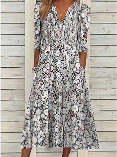 Mulheres Vestido casual vestido étnico Vestido midi Vermelho Meia Manga Floral Imprimir Outono Primavera Verão Decote V Casual Férias 2023 S M L XL XXL 3XL de 2023 por R$ 128.79 Casual Knee-length Printed Midi Dress, Casual Printed Knee-length Midi Dress, Printed Non-stretch Knee-length Midi Dress, Floral Print Shift Midi Dress, Knee-length, Casual Non-stretch Floral Print Midi Dress, Casual Non-stretch Midi Dress With Floral Print, Bohemian Knee-length Non-stretch Midi Dress, Bohemian Shift Knee-length Maxi Dress, Bohemian Floral Print Shift Maxi Dress