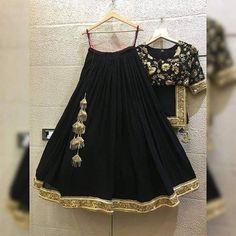 This is designer 3 piece lehenga. Stitching For stitched dresses you can chose from size chart or can message us for customization.our team will send you size chart for customization. Feel free to convo for any details to help you in your selection because customize dresses cannot be return or exchange. Note: color may slightly vary because of different screen resolutions. We have an expert customization team .if you have any problem regarding taking measurements please convo for our help. All t Black Lehenga Skirt, Girls Lehenga Designs, Full Flare Lehenga, Flare Lehenga, Embroided Blouse, Lehenga Stitching, Lengha Blouse, Blouse Party Wear, Lengha Blouse Designs