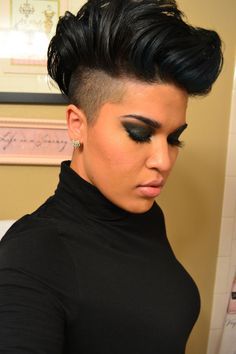 Mohawks For Women, Black Hair Short, Short Mohawk, Mohawk Styles, Mohawks, Kelly Osbourne, Short Sassy Hair, Mohawk Hairstyles