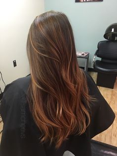 Brown Hair Red Balayage, Burgundy Brown Hair, Red Balayage Hair, Subtle Balayage, Natural Red Hair, Chestnut Hair Color