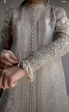 Grand Dress, Desi Jewelry, Eastern Wear, Dress Designing, Luxurious Dresses, Sleeve Gown, Fancy Dresses Long, Pakistani Bridal Dresses