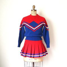 vintage CHEERLEADER COSTUME 1970's  80's football by capricorne, $34.00 1989 Costume, Retro Cheerleader, Halloween Cheerleader, 1970 Outfits, Cheerleading Costume, Cheerleader Girls, Vintage Outfits 80s