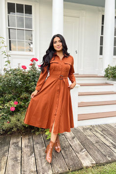 Modest and elegant fall dresses. Follow our boutique @thedarlingstyle Apostolic Fashion Fall, Vineyard Outfits Fall, Elegant Fall Dresses, Modest Outfits Casual, Fall Modest Outfits, Vineyard Outfit, Church Outfit Fall, Maple Dress, Fall Dress Outfit