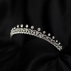 Small Bridal Tiara, Tiara Simple, Simple Tiara, Dainty Tiara, Small Tiara, Elegant Tiara, Simple Crown, Queen Tiara, Hair With Bobby Pins