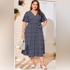 New Pit To Pit 22. Length 49 Material 98 Polyester 2 Spandex Big Size Fashion Dress, Plus Size Spring Dresses, Kaftan Styles, Big Size Fashion, Ditsy Floral Dress, Plus Size Vintage, Evening Gowns Formal, African Fashion Dresses, Ditsy Floral