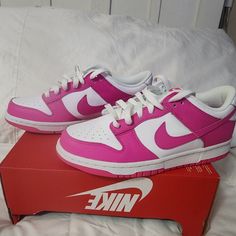 Brand New Pink Nike Dunks Size 7 Youth! Cute Jordans, Nike Shoes Women Fashion, Pretty Sneakers, Pink Nike Shoes, Cute Nike Outfits, Nike Fashion Shoes, Preppy Shoes, Pretty Shoes Sneakers, Jordan Shoes Retro