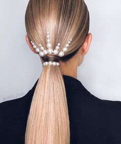 Tuns Bob Lung, Perfect Ponytail, Elegant Ponytail, Simple Ponytails, A Ponytail, Chic Hairstyles, Creative Hairstyles