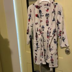 Boys Dreamwear Sleepwear Robe Drummer Boy Nwt Cozy White Sleepwear For Bedtime, White Winter Sleepwear For Bedtime, Drummer Boy, Sleep Wear, Pajama Robe, Boys Pajamas, Sleepwear Robe, Kids Pajamas, Blue White