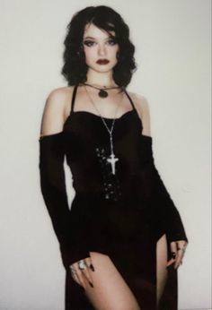 Black gothic dress outfit Goth 90s Fashion, Goth Date Night Outfit, Gothic Dress Outfit, Subtle Goth Outfit, 90s Goth Outfits, 90s Goth Fashion, 70s Goth, Black Gothic Dress, Goth Subculture