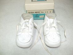 The baby shoes are in very good condition. Thanks for looking and happy bidding. Buster Brown, Keds, White Sneaker, White Leather, Baby Shoes, Sneakers, Leather, White