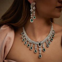 Super Luxury Green 4PCS indian Necklace cubic Zircon Jewelry Sets For – Gofaer Finds store! Nigerian Party, Elegant Wedding Jewelry, Luxury Green, Indian Necklace, Zircon Jewelry, Indian Wedding Jewelry, Expensive Jewelry, Fancy Jewelry, Emerald Jewelry