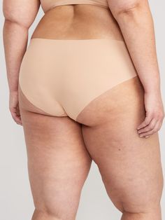 Elasticized low-rise waistband.  Smooth tricot, with interior cotton gusset & comfortable stretch.  Super-soft, semi-seamless fabric is laser-cut for a smooth, no-show appearance undercover.  Nothin’ to see here!??️‍♀️ Like this hipster underwear? Pair them with our no-show bralette top, sold separately! Women's low-rise hipster underwear sits lower on hips.  Fitted through body.  Moderate coverage.  XS = sizes 0-2; S = sizes 4-6; M = sizes 8-10; L = sizes 12-14; XL = sizes 16-18; XXL = size 20. Bralette Top, Bralette Tops, Soft Knits, Size 20, Low Rise, Bralette, Laser Cut, Old Navy, Plus Size