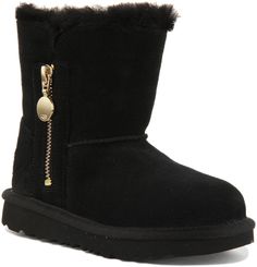 Ugg House Shoes, Outfit Ugg, Winter Uggs, Winter Ugg, Womens Ugg, Cute Womens, Ugg Style, Ugg Bailey, Shoes Ugg