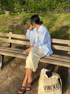 Modest Aesthetic, Rok Midi, Sandal Tali, Korean Summer, Modesty Outfits, Cute Modest Outfits, Outfits Modest, Modest Summer Outfits, Modest Fits