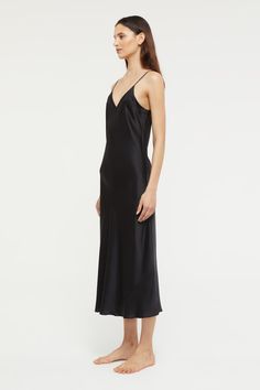 Elegant Maxi Length Slip Dress For Daywear, Elegant Midi Dress For Daywear, Elegant Silk V-neck Dress For Daywear, Classic Silk Sleeveless Midi Dress, Classic Midi Dress With Bias Cut, Classic Silk Midi Dress With Bias Cut, Classic Satin Silk Dress, Elegant Satin Midi Dress For Daywear, Bias Cut Silk Midi Dress For Daywear