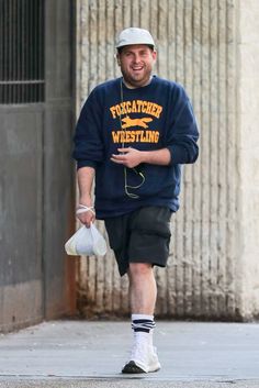 Jonah Hill Style, Fat Men Fashion, Green Shirt Men, Green Pants Men, Chubby Guy