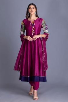 Shop for House of Tushaom Purple Chanderi Silk Anarkali Set for Women Online at Aza Fashions Embroidery Anarkali, Purple Anarkali, Printed Anarkali, Silk Anarkali, Print Embroidery, Magenta Purple, Indian Dresses Traditional, Simple Pakistani Dresses, Indian Fashion Designers