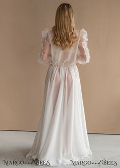 Robe For Bride, Lingerie For Bride, Bride Dressing Gown, Tulle Maternity Dress, Silk Robe Long, Maternity Dresses For Baby Shower, Lace Bridal Robe, Luxury Robes, Gown Bridesmaid