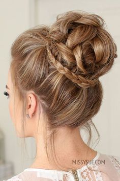 High Bun Hairstyles, Prom Hair Updo, High Bun, Fancy Hairstyles, Trending Hairstyles, Box Braids Hairstyles, 인물 사진, Short Bob Hairstyles