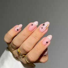 Not one for bold colors on your nails? Get creative with the way you apply white and sheer nudes. You can recreate this web design with a nail art brush. And if you want to make it a bit spookier, add spider nail stickers to the mix. Web Nails, Spider Nail, Red Polish, Hair Concerns