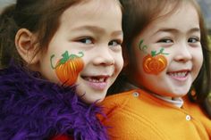 Pumpkin Face Painting for Children: Tutorials, Tips and Designs Facial Painting, Halloween Safety, Face Paint Kit, Pumpkin Drawing, Festival Face