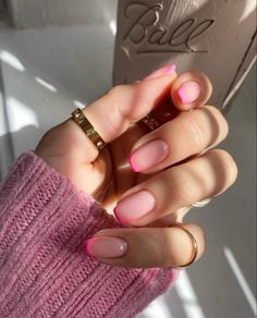 Almond Nails Pink, Coffin French, Pink Tip Nails, Pink French Nails, Acrylic French, Hot Pink Nails, French Tip Acrylic Nails, Pink French, Almond Acrylic Nails