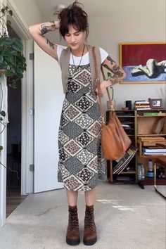 Vintage Outfit Ideas, 1950s Glamour, Outfits Modest, Earthy Outfits, Vintage Outfit, 1920s Flapper, Stylish Work Outfits, Outfit Inspo Fall