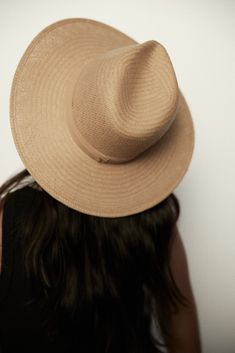 Modern Wide Brim Fedora For Everyday, Modern Adjustable Brimmed Fedora, Modern Adjustable Fedora, Elegant Solid Fedora For Everyday Wear, Classic Fedora Panama Hat For Everyday, Spring Wide Brim Fedora For Everyday, Classic Everyday Fedora Panama Hat, Natural Wide Brim Straw Hat For Everyday, Summer Panama Hat With Flat Crown For Everyday