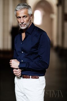 Older Mens Hairstyles, Older Mens Fashion, Grey Hair Men, Men Over 50, Older Man, Well Dressed Men, Gentleman Style, Grey Hair, Mens Casual Outfits