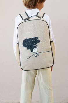 Astronaut backpack from SoYoung is a great first backpack for preschool or kindergarten Astronaut Backpack, Totoro Backpack, Spiderman Backpack, Neoprene Backpack, Kindergarten Backpack, Camo Backpack, Back To School Shopping, Barbie Dream House