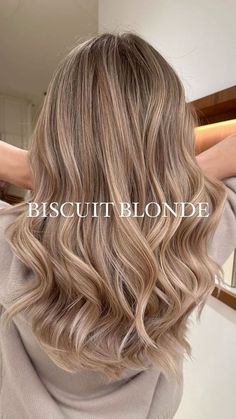 Super Dimensional Brunette, Hair Color For Dark Blonde Hair, Hair Color For Soft Summer, Soft Autumn Hair Color Blonde, Blonde For Cool Skin Tone, Light Summer Hair Color Ideas, Soft Summer Blonde, Bronde Haircolor Blondes, Dusty Blonde Hair