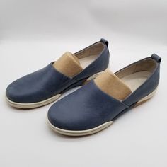 Dansko Women Reba Slip On Comfort Shoes Size 10.5 Blue Leather Casual Work Brand New Without Box, Store Display So May Have Some Minor Marking . Please See Photos Sku# 207 Blue Closed Toe Slip-ons, Blue Closed Toe Slip-ons With Leather Sole, Blue Slip-on Loafers With Flat Heel, Casual Blue Slip-ons With Round Toe, Blue Closed Toe Loafers With Rubber Sole, Comfortable Blue Loafers With Round Toe, Comfortable Blue Loafers With Flat Heel, Casual Blue Loafers With Round Toe, Casual Blue Walking Shoes With Flat Heel