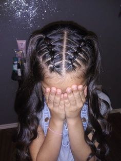 Cute Hairstyles For Medium Hair With Rubber Bands, Rubber Band Hairstyles Baddie, Rubber Band Hairstyles Wavy Hair, Half Up Rubber Band Hairstyles, Rubber Band Hairstyles Straight Hair Short, Cute Simple Hairstyles With Rubber Bands, Straight Hairstyles Rubber Bands, Cute Hairstyles With Mini Rubber Bands, Cute Hairstyles With Rubber Bands Straight Hair