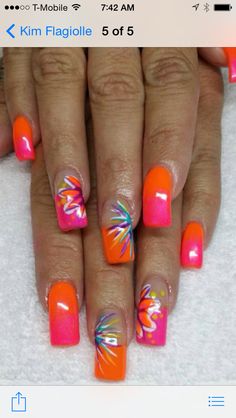 Orange And Fuschia Nails, Summer Nails Orange, Summer Nails Pink, Pink Summer Nails, Multicolored Nails, Unghie Sfumate