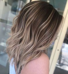 Californian Hair, Balayage Hair Brunette With Blonde, Hair Contouring, Balayage Blond, Hair Color Rose Gold, Hair Blond, Hair Artist, Brunette Balayage Hair, Work Hairstyles