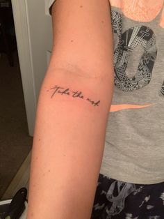 New York Tattoos, Tattoo Frases, Wrist Tattoo Ideas, New York Tattoo, Dope Tattoos For Women, Curvy Fashionista, Wrist Tattoo, Tat Ideas, Luxury Aesthetic