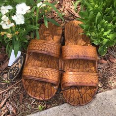 Nwt Original Pali Hawaii Brown Jandals For Men & Women. Sandals Run A Size Smaller. Getting A Size Larger Is Recommended. Example: If You Wear An 8 Get A 9. These Are Not True To Size So Please See Measurement Chart. Brown Non-slip Slides For The Beach, Hawaiian Sandals, Pali Hawaii Sandals, Women Sandals, Measurement Chart, Women's Shoes Sandals, Shoes Sandals, Hawaii, For Men