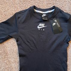 Size Small Black Nike Dress Nike Court Vintage, Nike Dress, Nike Air Women, French Terry Dress, Tech Women, Nike Dresses, Womens Black Shorts, Nike Fit, Golf Dresses