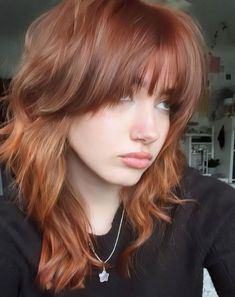 Trendy Wolf Cut Hairstyle for Women - Effortless Chic and Edgy Vibes Wolf Cut Mullet Girl, Mullet With Bangs Woman, Wolfcut Shag With Bangs, Bangs And Wolf Cut, Shag With Straight Hair, Mullet Wolfcut Girl, Wolf Cut Reference, Short Shag Mullet With Bangs