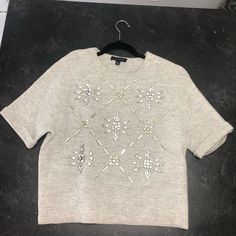 New Without Tags 100% Wool Top. Grey, Embellished Top. Size M. All Stones In Place. Loose Fit. Glamorous Embellished Crew Neck Tops, Spring Silver Embellished Top, Chic Silver Embellished Top, Tweed Blouse, Anne Taylor, Multicolor Sweater, Wool Top, Sequin Sweater, Boatneck Sweater