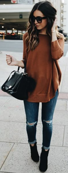 Express Extreme Circle Hem Tunic Size: Large Color: SADDLE BROWN Womens Outfit, Elegant Outfits, Fall Winter Style, 가을 패션, Fashion 2017, Outfits Winter, Fall Winter Fashion, Stitch Fix Style