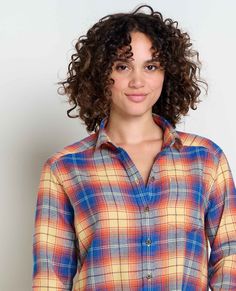 Cue the compliments. This relaxed flannel in eye-catching colors takes any casual outfit up a notch with a peter pan collar, chest pocket, and slightly cropped length. Casual Multicolor Flannel Shirt, Multicolor Casual Flannel Shirt For Fall, Casual Multicolor Flannel Shirt For Fall, Casual Collared Flannel Shirt For Work, Multicolor Casual Button-up Flannel Shirt, Casual Multicolor Button-up Flannel Shirt, Casual Multicolor Flannel Top, Multicolor Button-up Flannel Shirt For Fall, Casual Fall Flannel Shirt With Placket