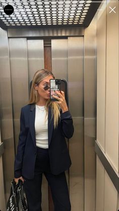 Internship Outfit, Young Professional Outfits, Lawyer Outfit, Corporate Fashion