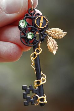 Mode Steampunk, Steam Punk Jewelry, Steampunk Accessories, Punk Jewelry, Key To My Heart, Steampunk Jewelry