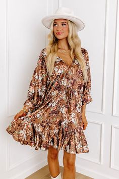 - This sweet dress is perfect for a luxe look! - Unlined lightweight material with a colorful abstract botanical print and a satin finish - A deep-v neckline - An open v-cut back with a tie detail - Long dolman sleeves with cuffs - A functioning drawstring waistline featuring accent tassels - A relaxed silhouette that ends in a ruffled mid-thigh length hemline Measurements S : Bust 46", Hip 46", Length 35", Sleeve Length 20.5", Waist 42". M : Bust 48", Hip 48", Length 36", Sleeve Length 21", Wai Fall Wishlist, Abstract Botanical, Sweet Dress, Botanical Print, V Cut, V Cuts, Women Clothing Boutique, Colorful Abstract, Floral Mini Dress