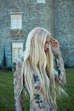 Editorial Hair, Platinum Hair, Hair Fashion, Good Hair Day, Fashion Photography Editorial, Wedding Hair And Makeup, Harper's Bazaar, Harpers Bazaar