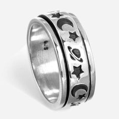 Material: Genuine Sterling Silver 92.5Ring size: Choose your sizeRing face Length: 8mmCondition: Brand new Rings Moon, Evan Rosier, Magic Jewelry, Moonstone Ring Sterling Silver, Jewelry Design Inspiration, Fidget Rings, Meditation Rings, Spinner Ring, Wide Band Rings