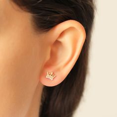 Elegant Huggie Plug Earrings As Gift, Rose Gold 14k Cluster Earrings For Gift, Rose Gold 14k Cluster Earrings As Gift, Yellow Gold Cluster Earrings For Gifts, Huggie Plug Earrings As Gift, Huggie Plug Earrings For Gifts, Fine Jewelry Diamond Earrings For Gift, Single 14k Gold Plug Earring As Gift, Yellow Gold Sterling Silver Cartilage Earrings As Gift